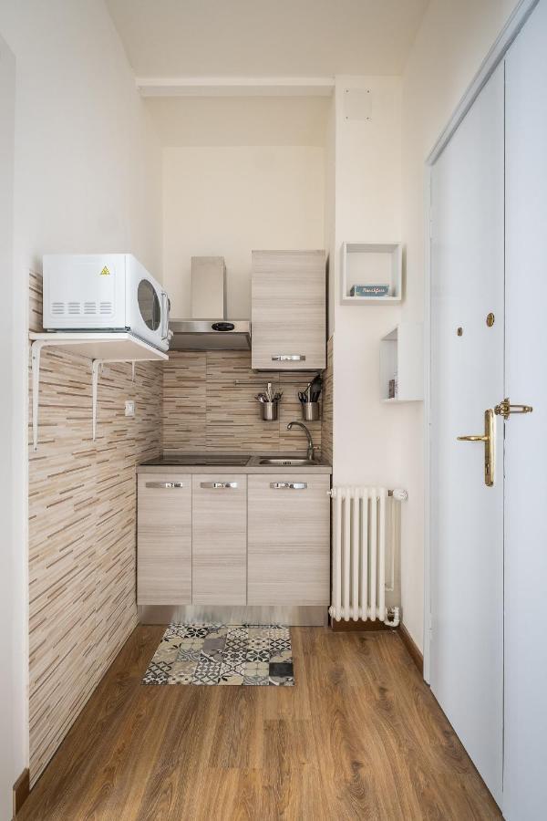 Studio 24 - Holiday & Business Apartment Bolonha Exterior foto